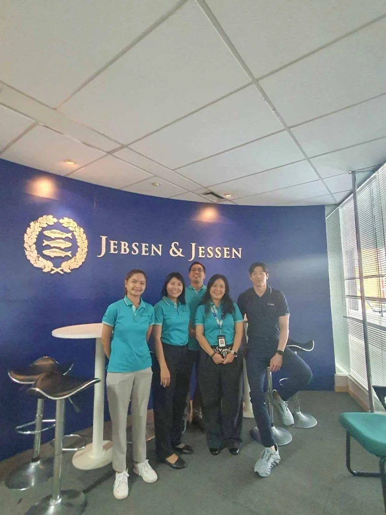 Dr. Krisada Kittigowittana, CINO of Specialty Natural Products, and the team would like to extend our heartfelt thanks to our valued partner, Jebsen & Jessen Ingredients Indonesia, for hosting the wonderful Dental Care Solution & Formulation Seminar. It was an amazing event, and we deeply appreciate the opportunity to collaborate with such a fantastic team!